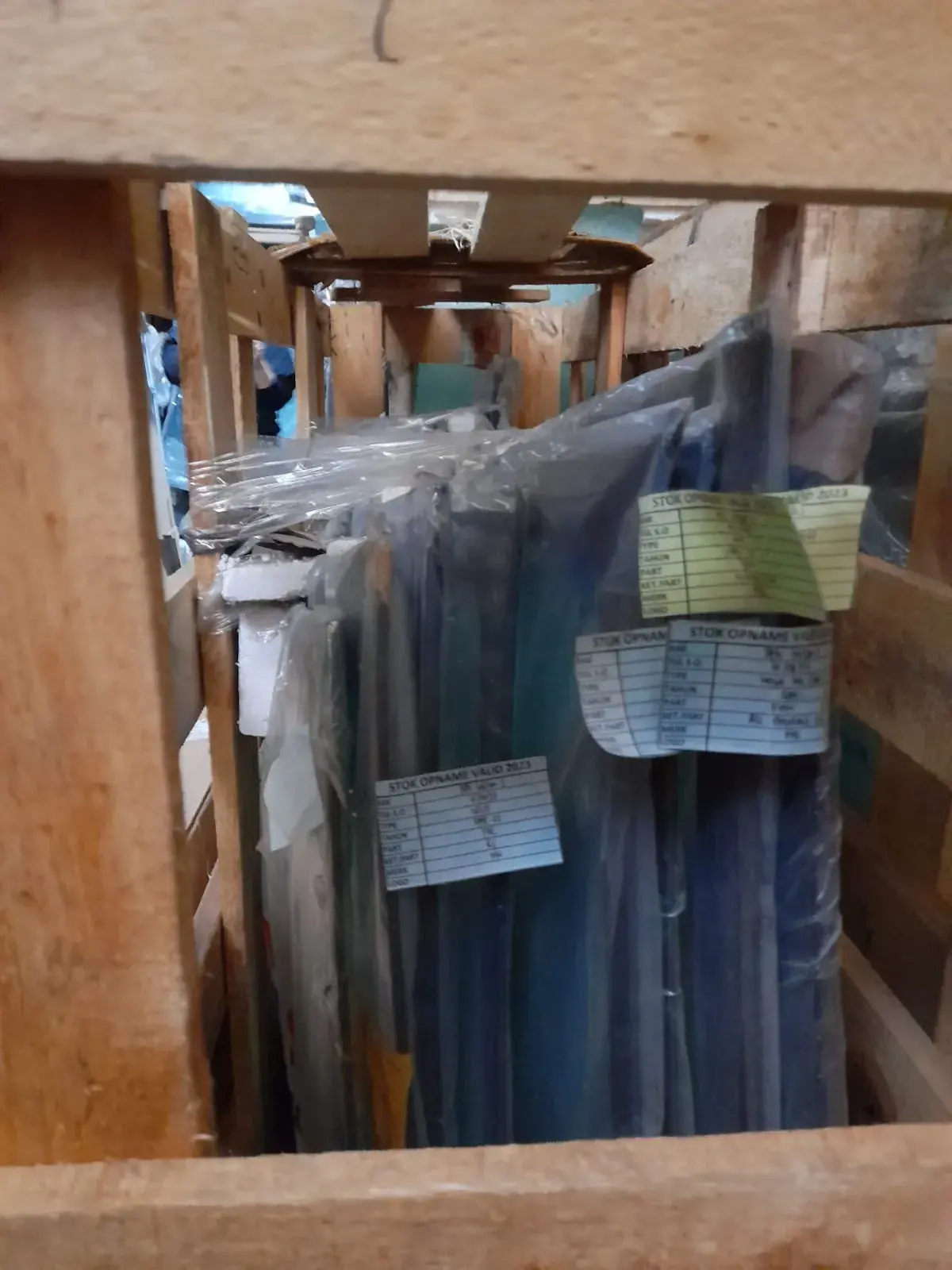 Kaca Samping Kia Sorento