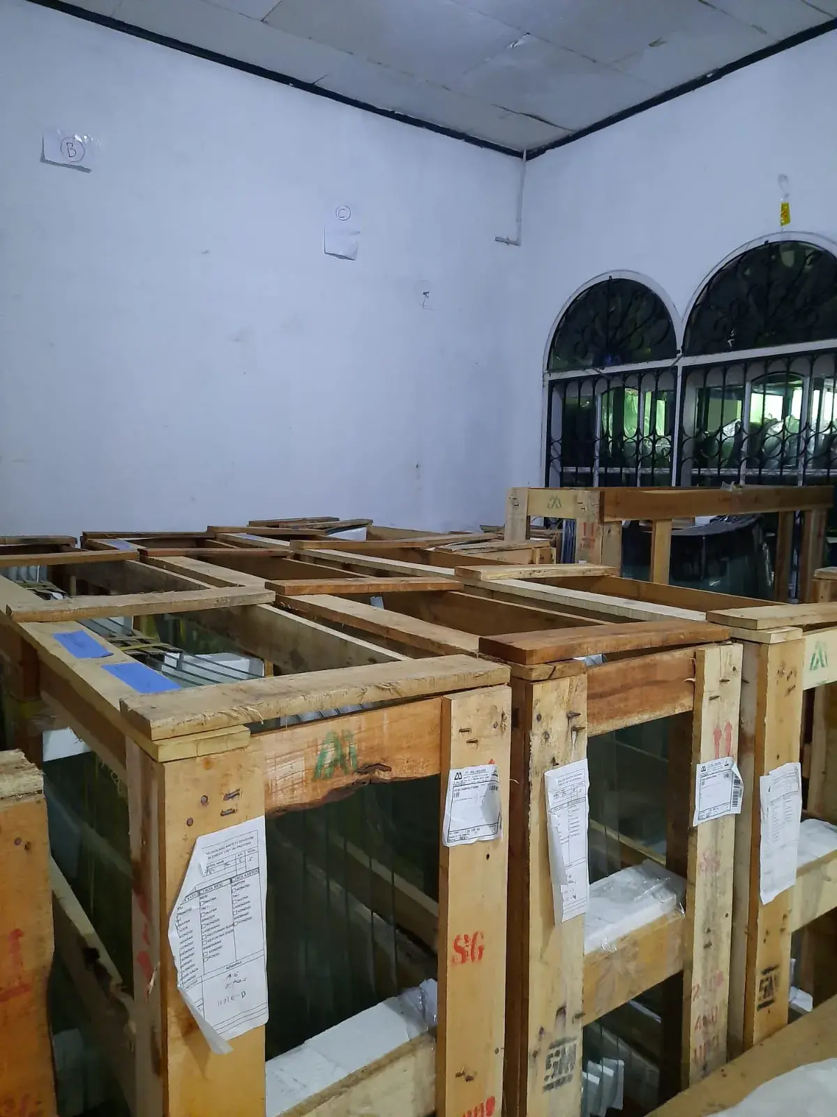 Kaca Samping Mercedes Benz GLA 200