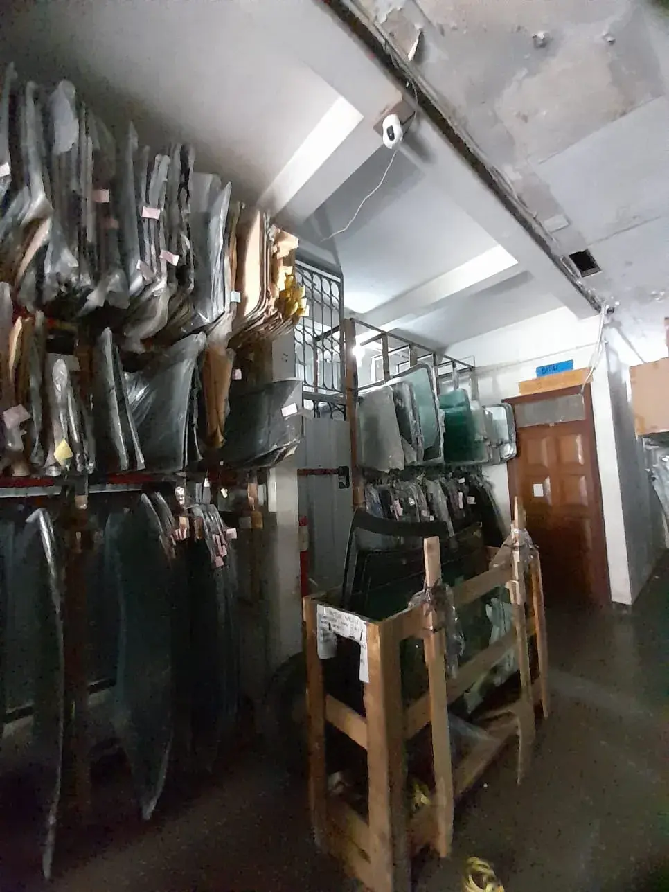 Kaca Belakang Proton X70