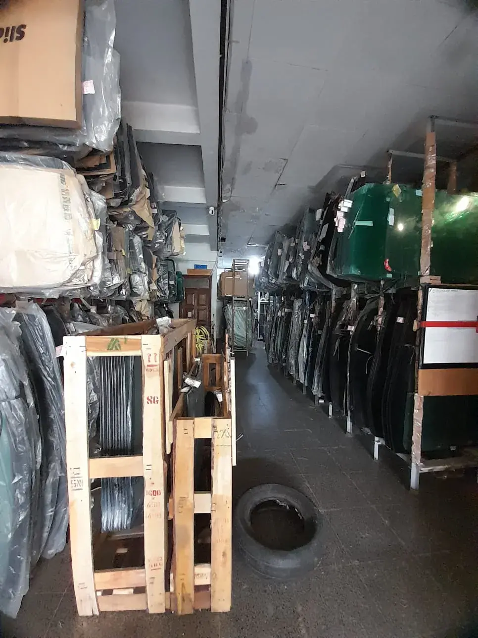 Kaca Belakang Bimantara Citra