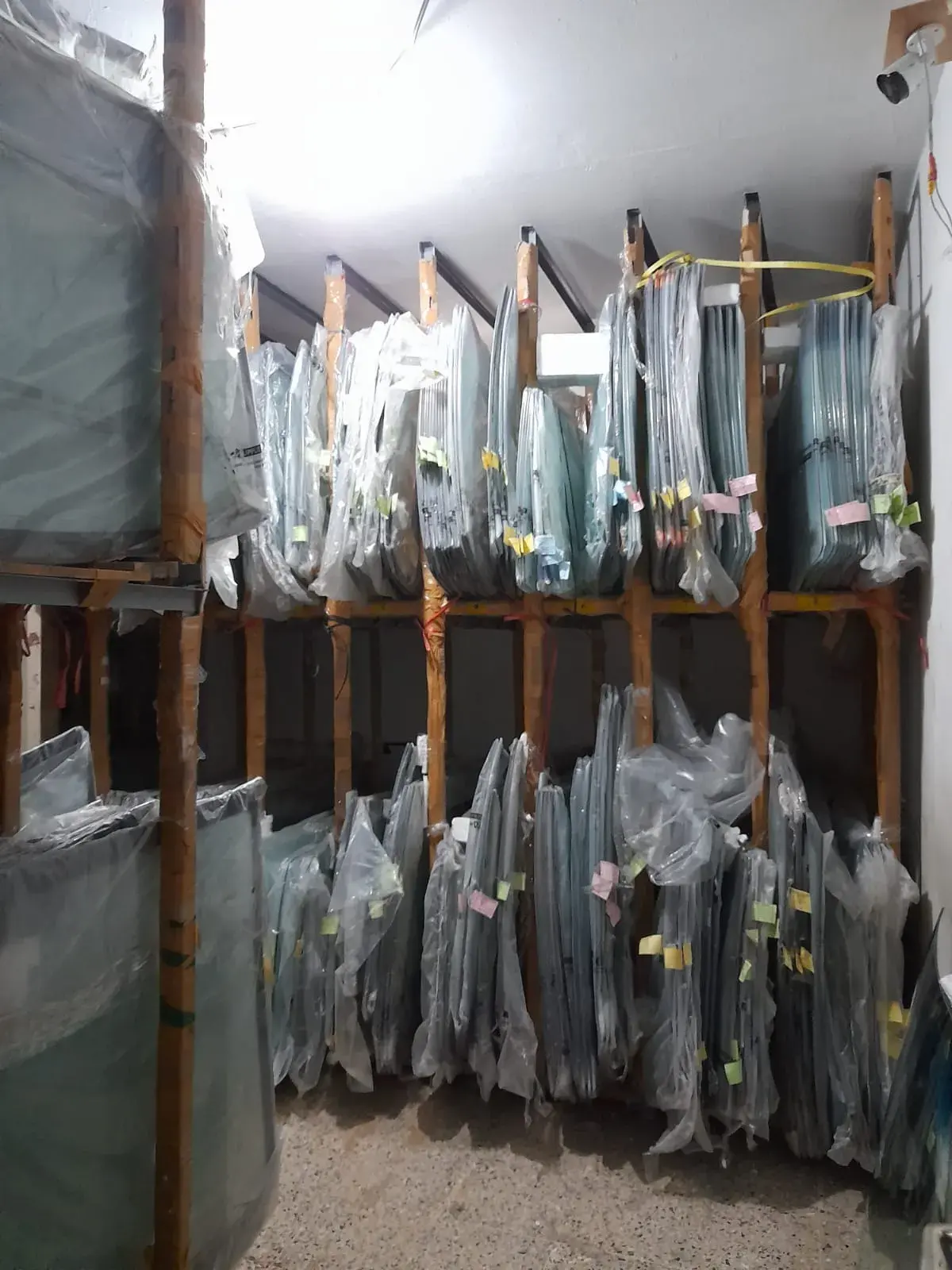 Kaca Samping Wuling Formo