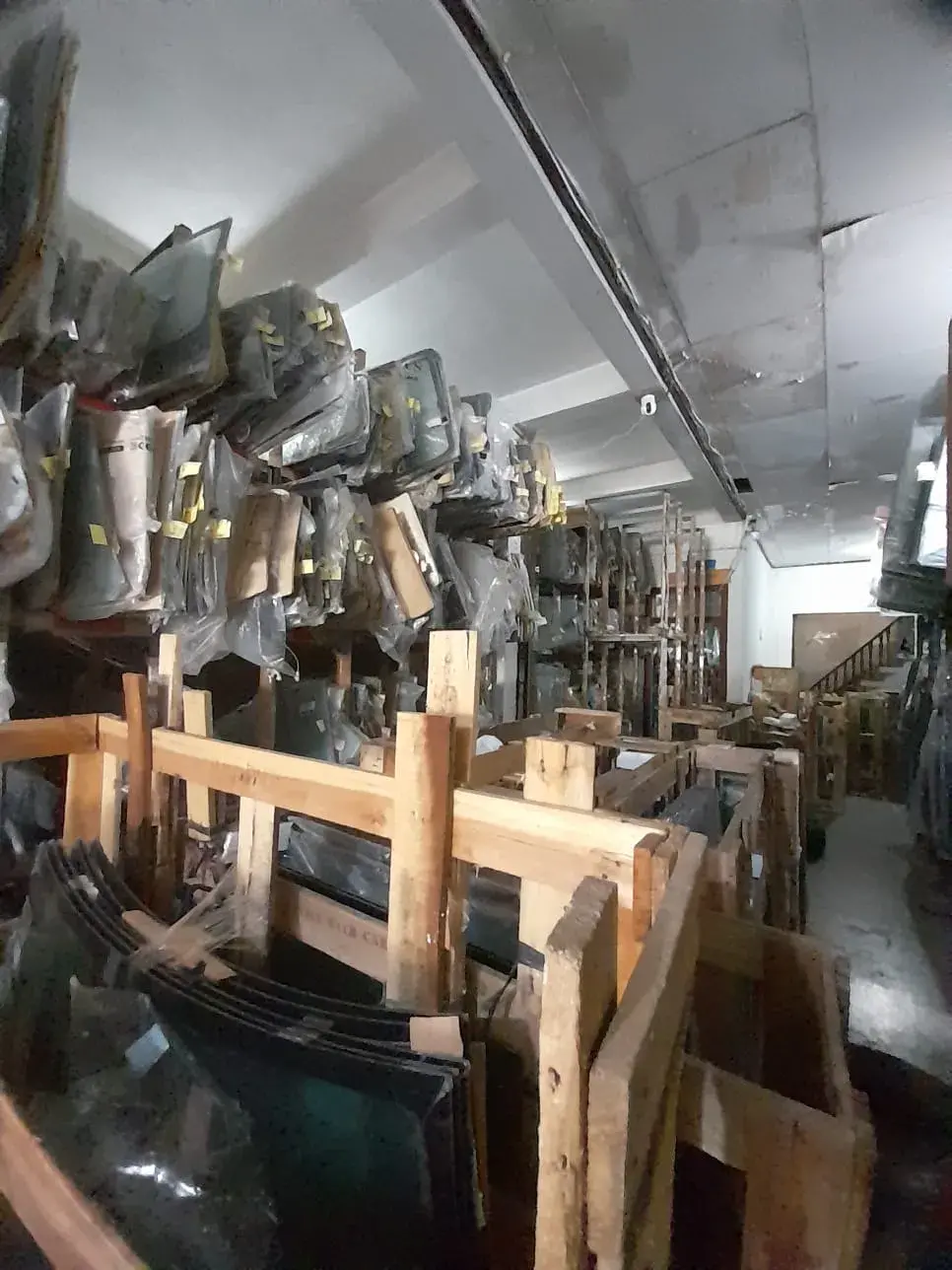 Kaca Belakang Mercedes Benz SLK 250