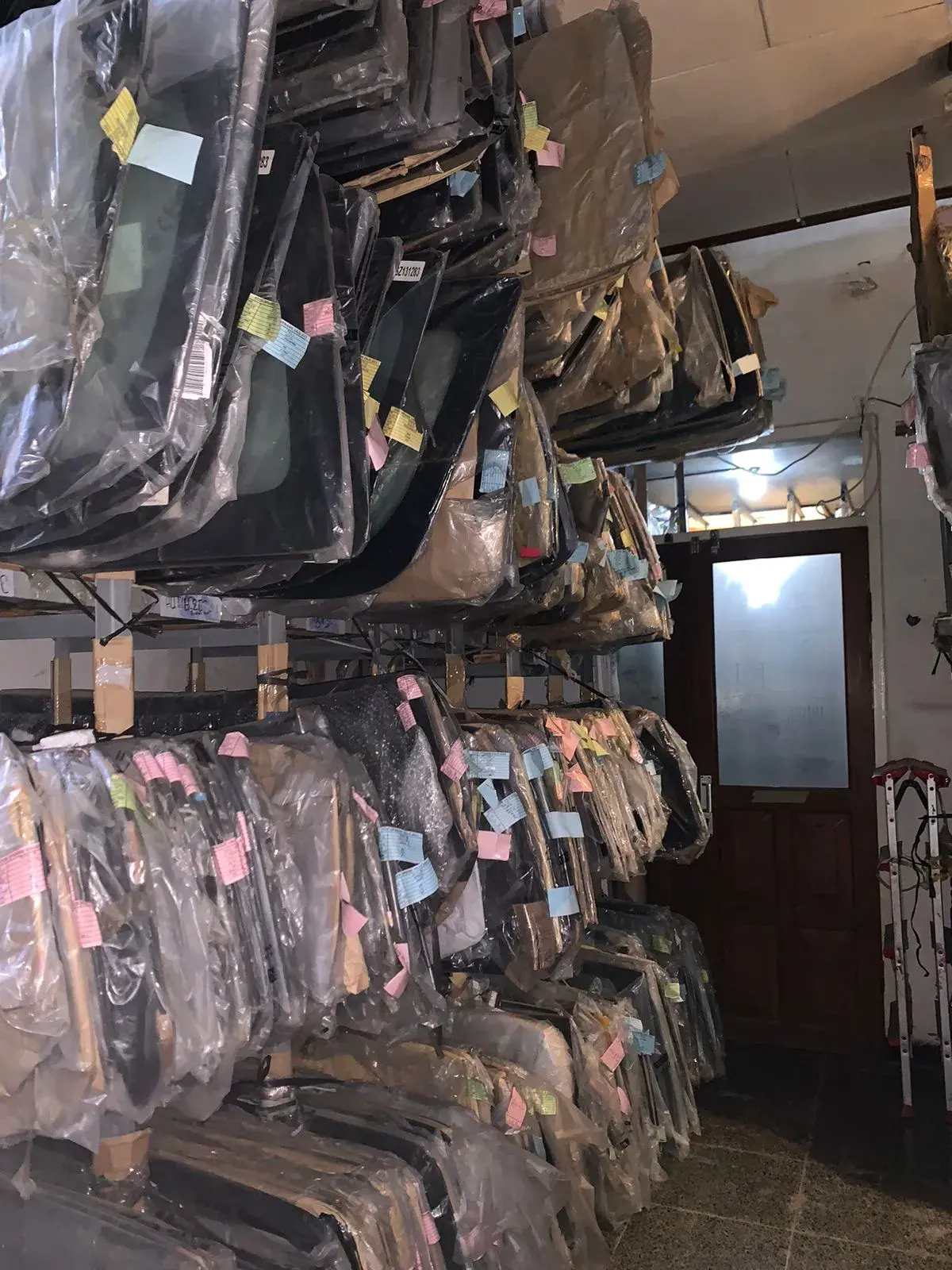 Kaca Samping Suzuki Splash