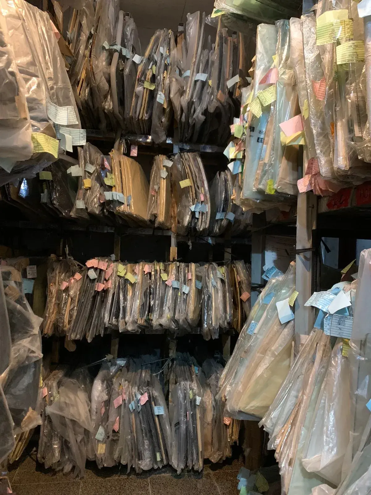 Kaca Mobil Kia K2700