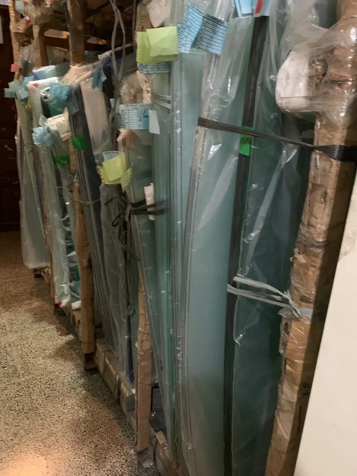 Kaca Belakang Toyota Mark X