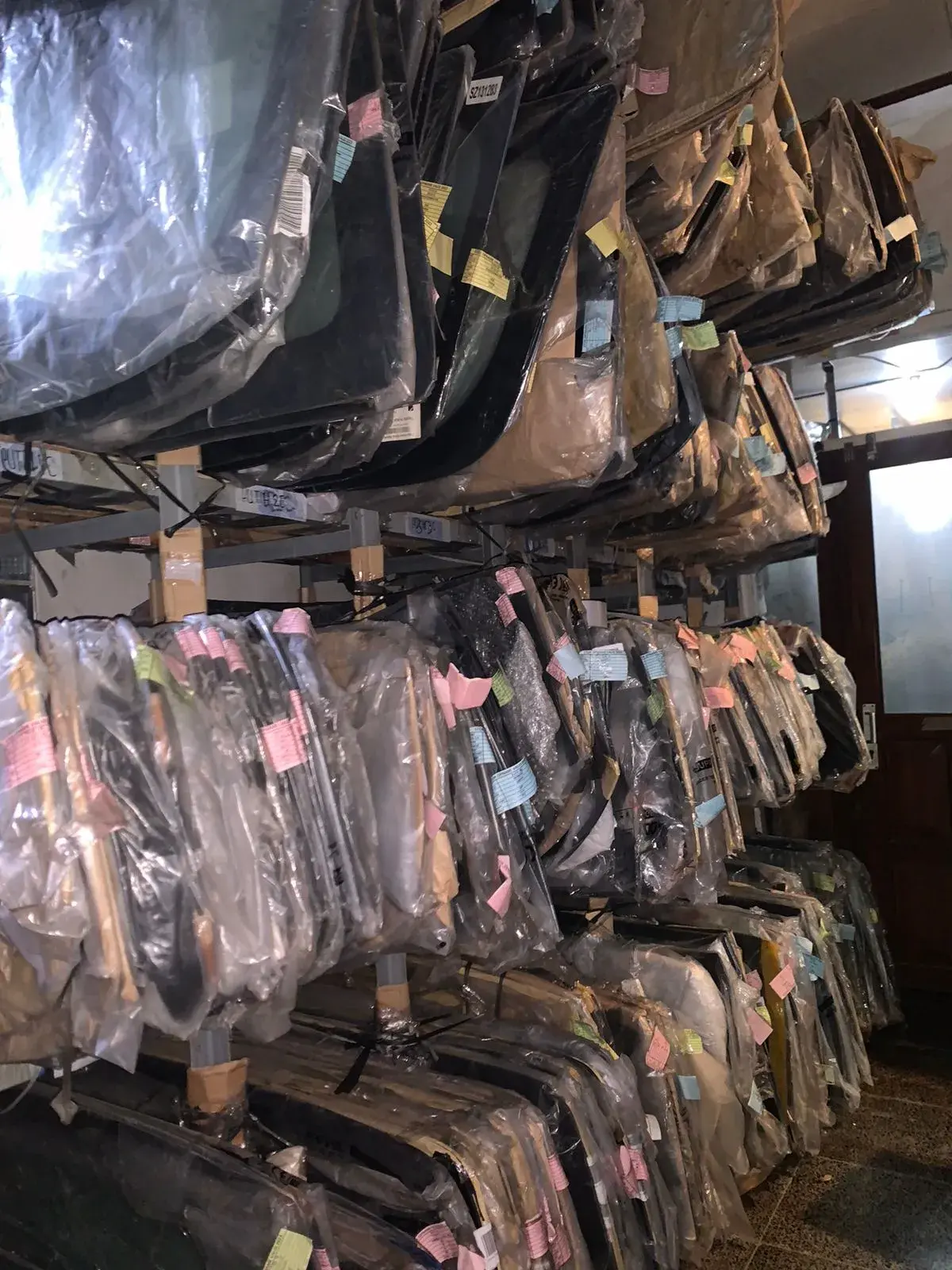 Kaca Belakang Suzuki S presso