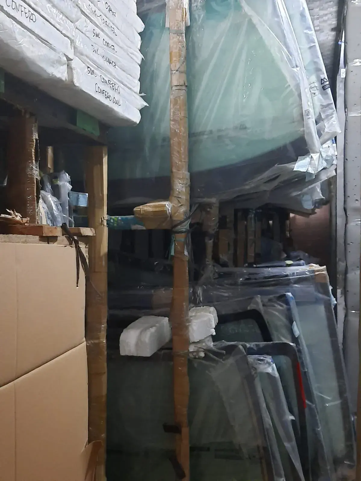 Kaca Samping Mercedes Benz Maybach S 560