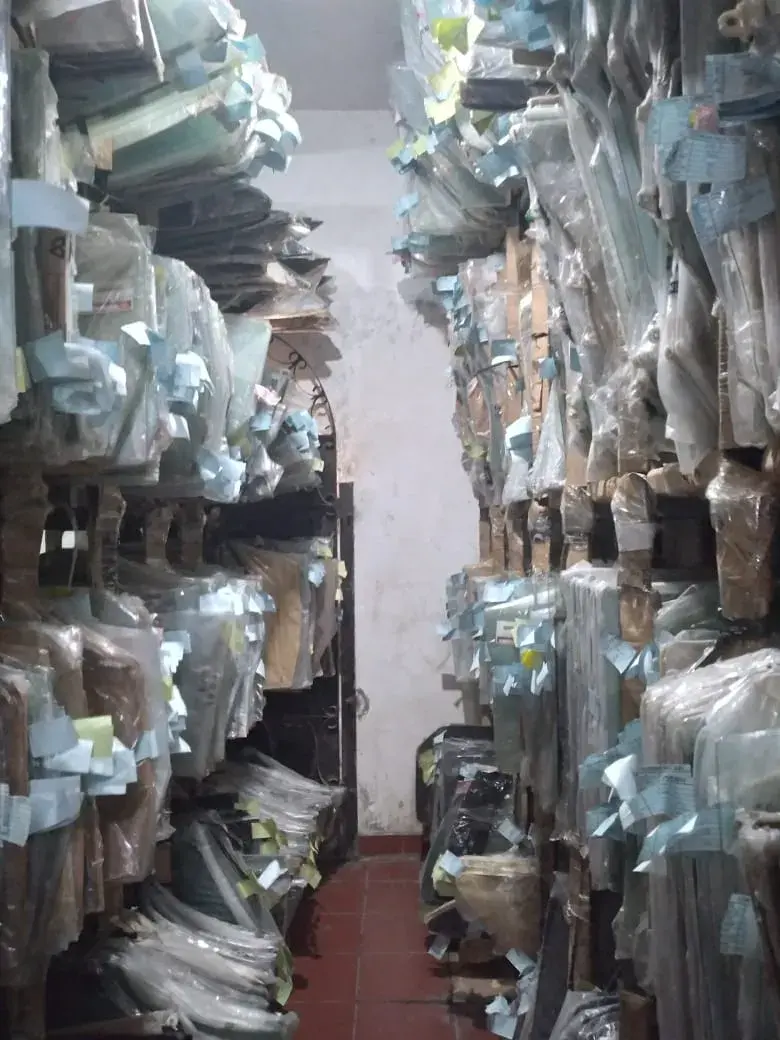 Kaca Samping Datsun Cross