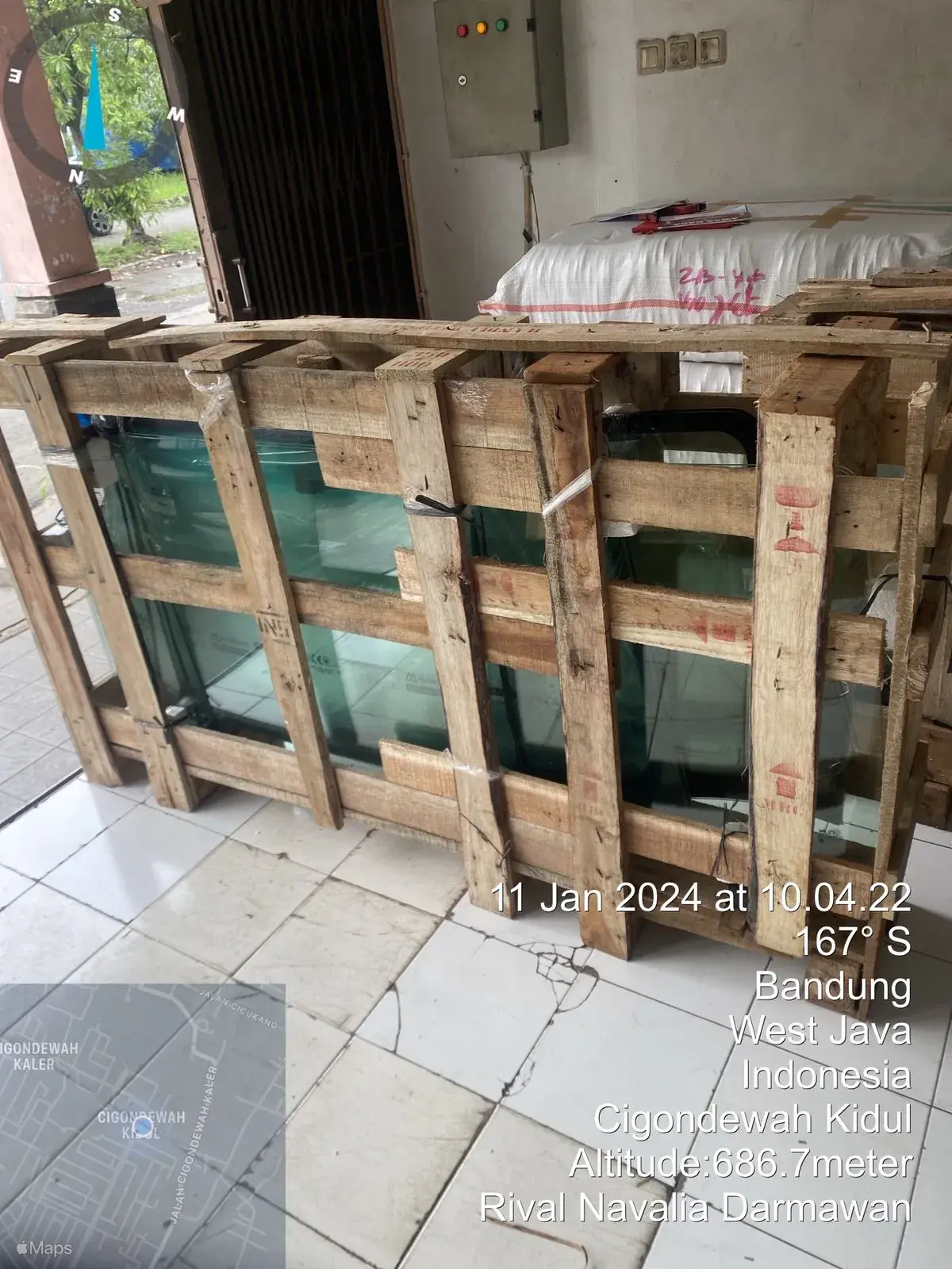 Kaca Mobil Luwu Utara