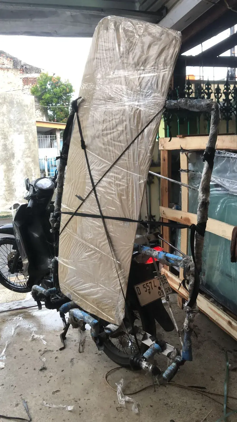 Kaca Mobil Kepulauan Meranti