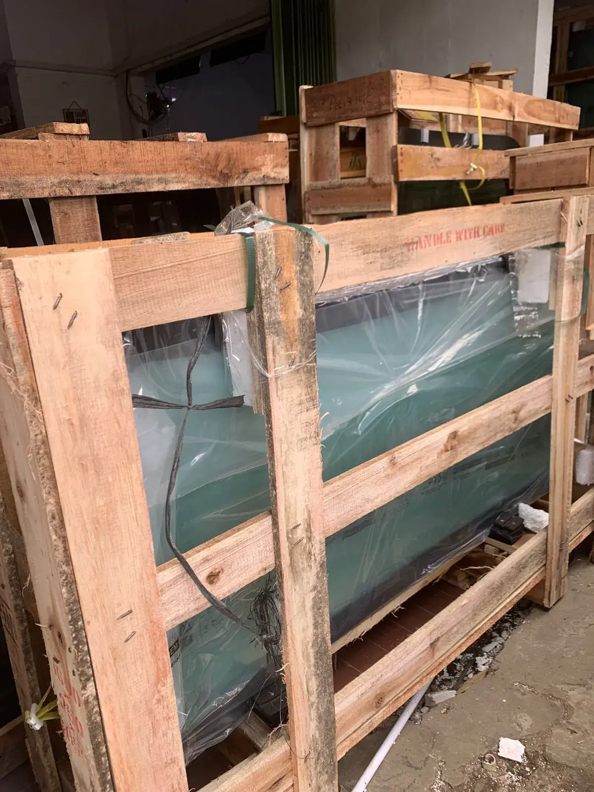 Kaca Mobil Aceh Tamiang