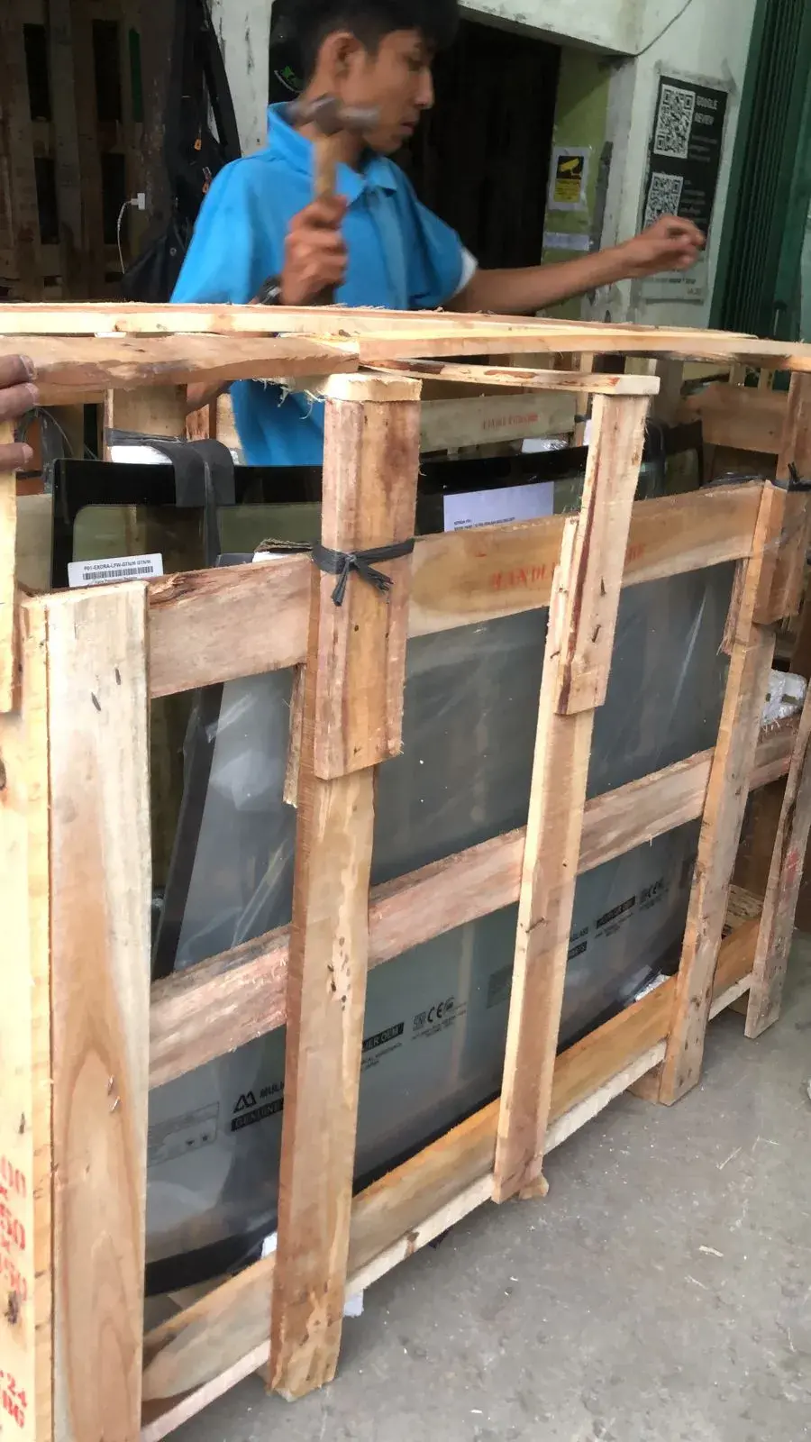 Kaca Mobil Humbang Hasundutan