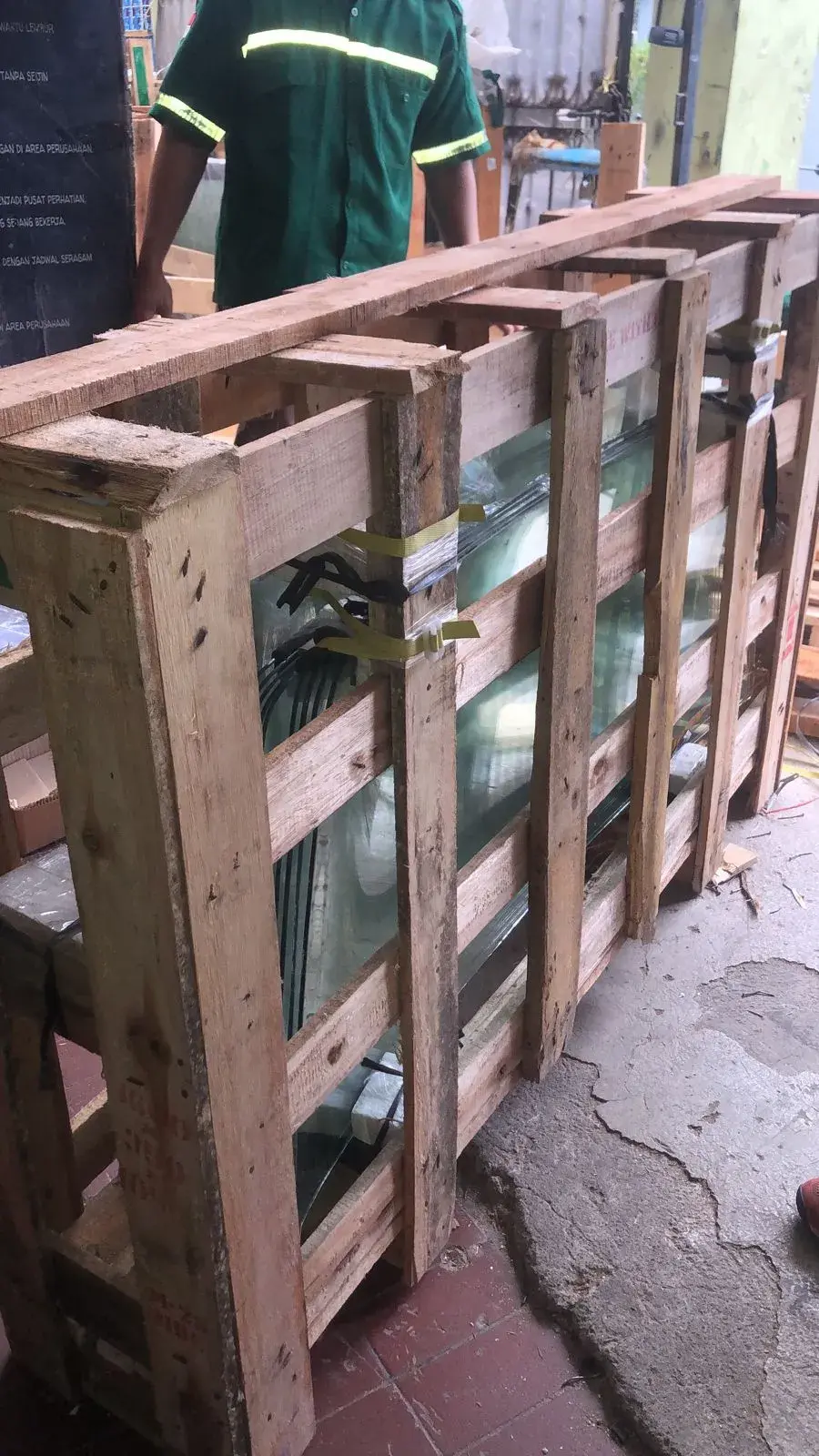 Kaca Mobil Pesawaran