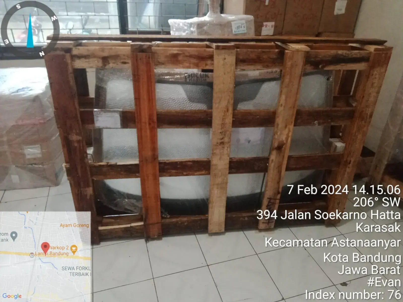 Kaca Mobil Nias Utara