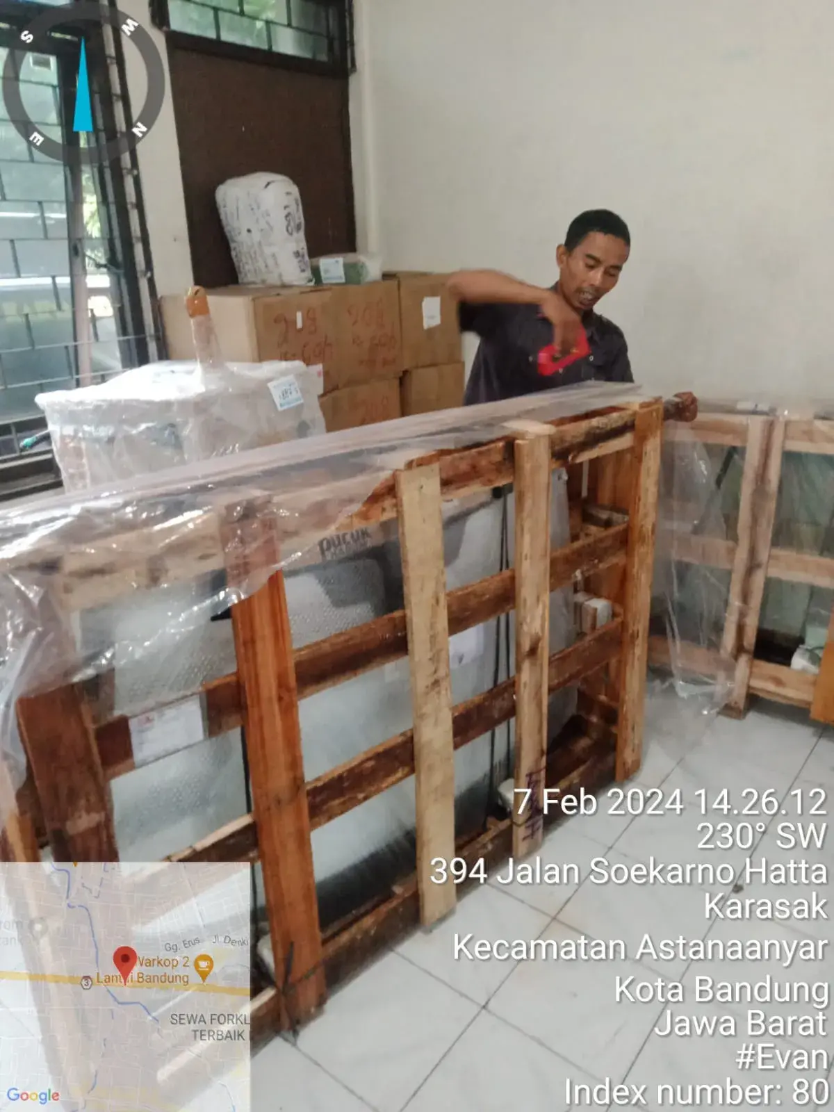 Kaca Mobil Probolinggo